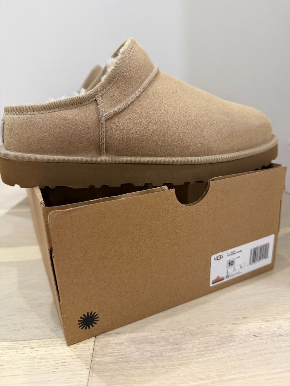 Ugg Classic Slipper, Sand Color, size 10
